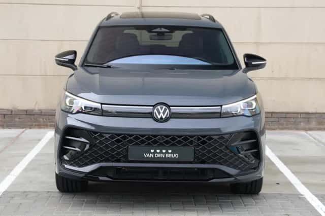 Volkswagen Tiguan (2025) thumbnail 4