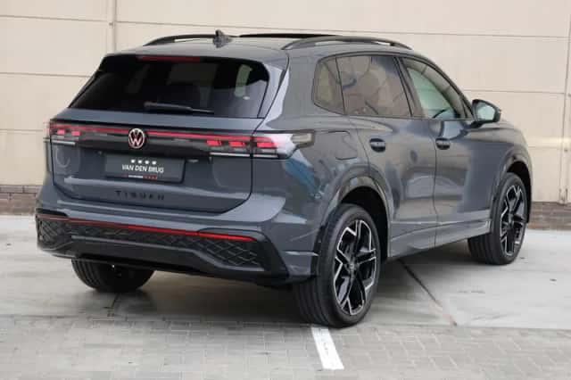 Volkswagen Tiguan (2025) thumbnail 5