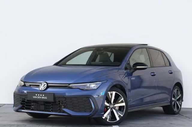 Volkswagen Golf (2025) thumbnail 1