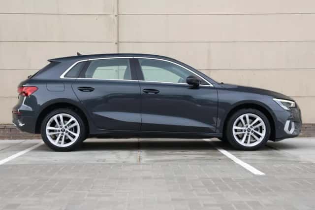 Audi A3 (2022) thumbnail 2