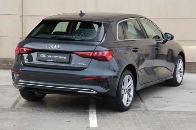 Audi A3 (2022) thumbnail 5