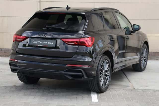 Audi Q3 (2023) thumbnail 5