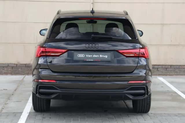 Audi Q3 (2023) thumbnail 6