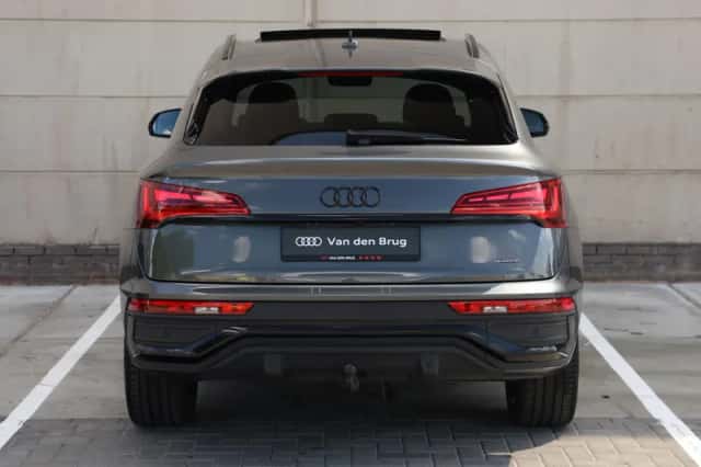 Audi Q5 (2024) thumbnail 6
