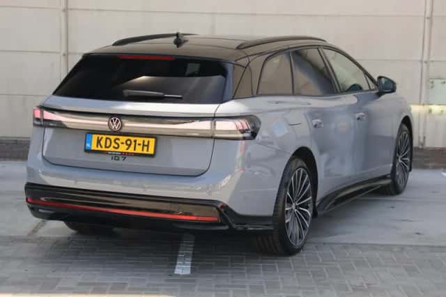 Volkswagen ID.7 (2026) thumbnail 5