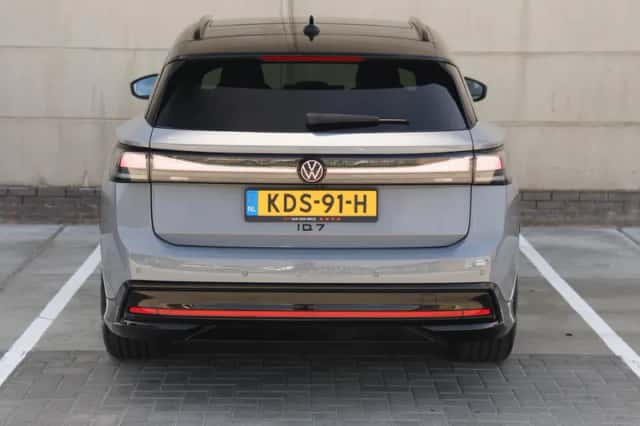 Volkswagen ID.7 (2026) thumbnail 6