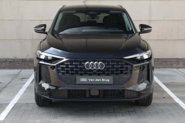 Audi Q5 (2025) thumbnail 4