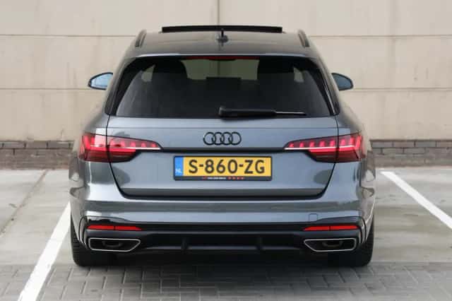 Audi A4 (2023) thumbnail 6