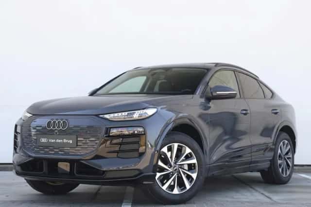 Audi Q6 e-tron (2025) thumbnail 1