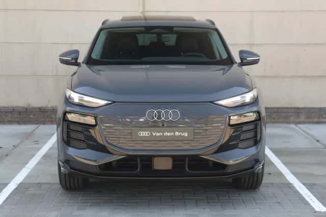 Audi Q6 e-tron (2025) thumbnail 5