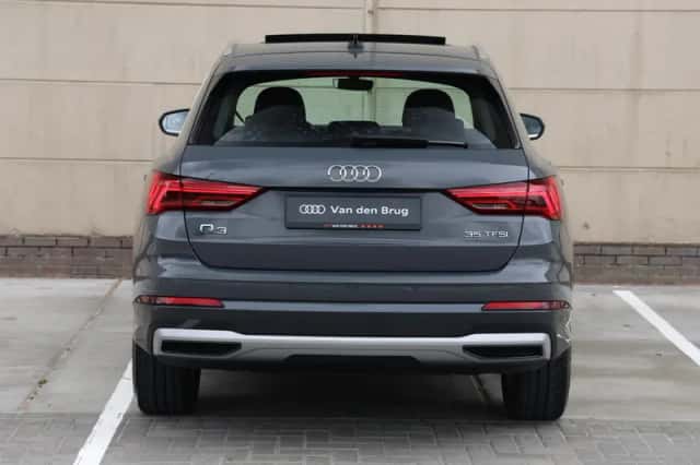 Audi Q3 (2019) thumbnail 6