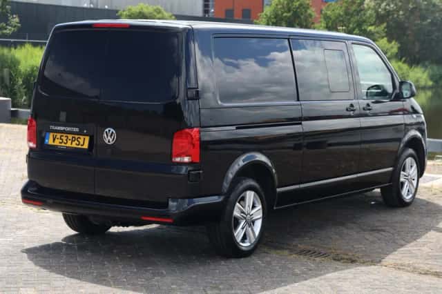 Volkswagen Transporter (2024) thumbnail 5