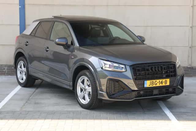 Audi Q2 (2025) thumbnail 3