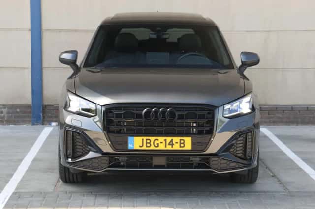 Audi Q2 (2025) thumbnail 4