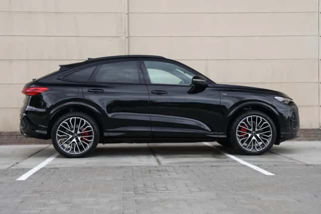 Audi Q5 (2026) thumbnail 2