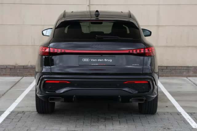 Audi Q5 (2026) thumbnail 6