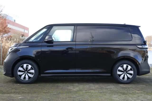 Volkswagen ID. Buzz (2026) thumbnail 3