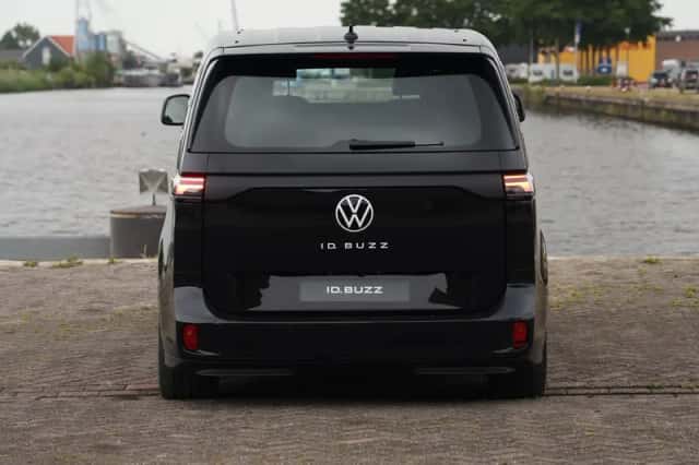Volkswagen ID. Buzz (2026) thumbnail 5
