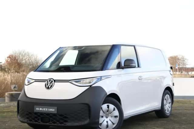 Volkswagen ID. Buzz (2026) thumbnail 1