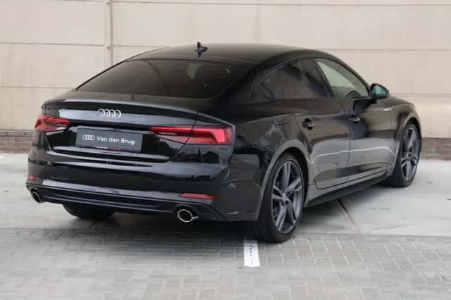 Audi A5 (2019) thumbnail 5
