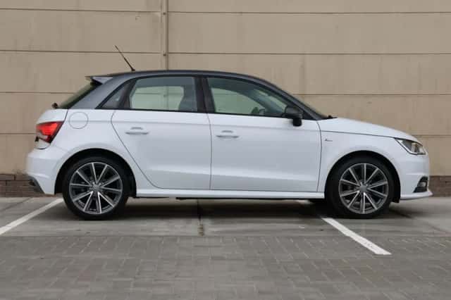 Audi A1 (2018) thumbnail 2