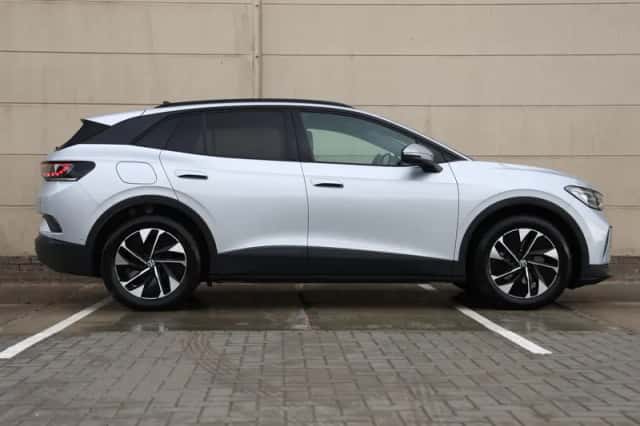 Volkswagen ID.4 (2024) thumbnail 2
