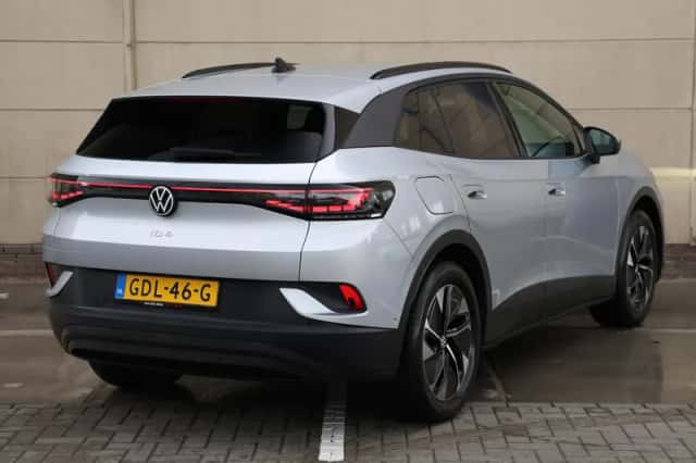 Volkswagen ID.4 (2024) thumbnail 5