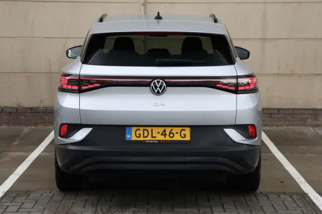 Volkswagen ID.4 (2024) thumbnail 6