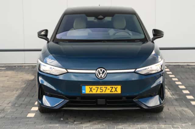 Volkswagen ID.7 (2024) thumbnail 4