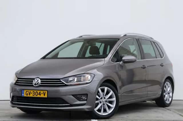 Volkswagen Golf (2015) thumbnail 1