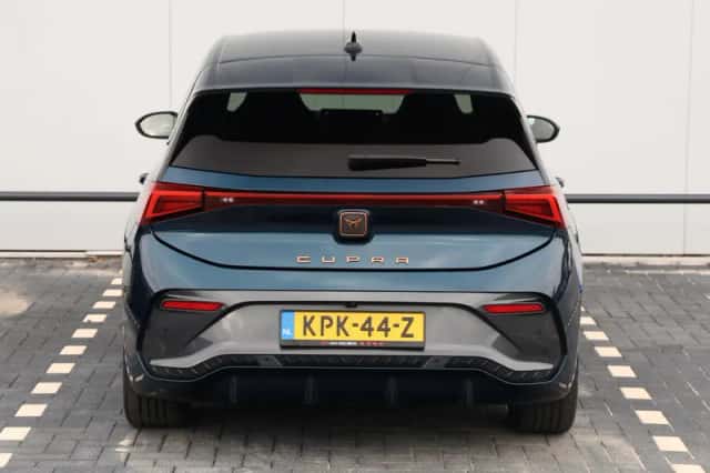 CUPRA Born (2024) thumbnail 6