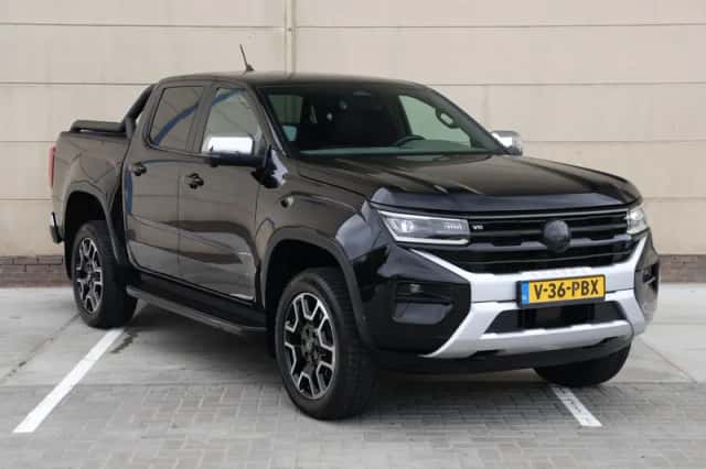 Volkswagen Amarok (2024) thumbnail 3