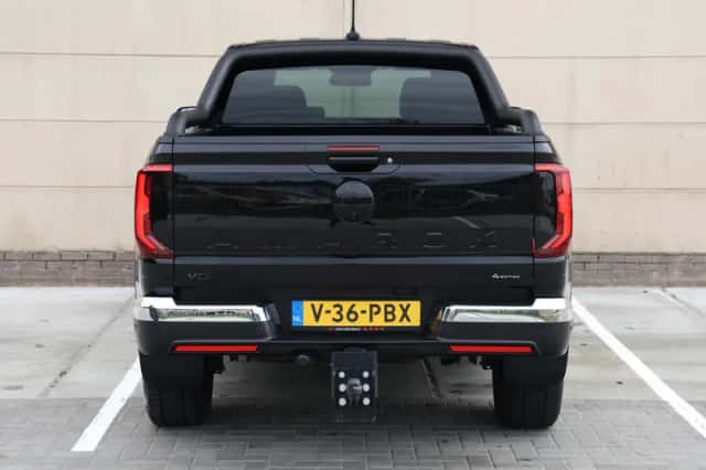 Volkswagen Amarok (2024) thumbnail 6