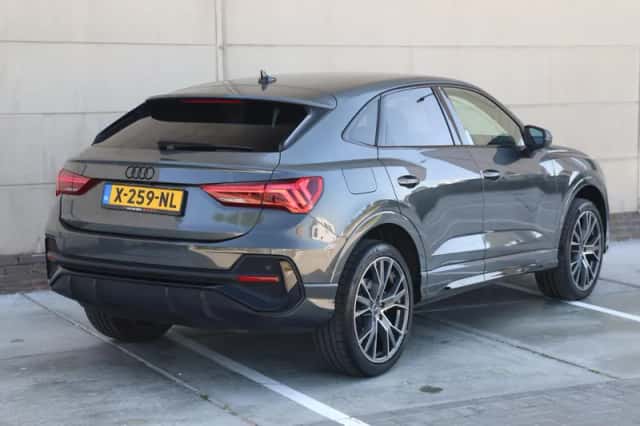 Audi Q3 (2024) thumbnail 5