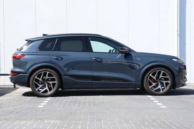 Audi Q6 e-tron (2026) thumbnail 2