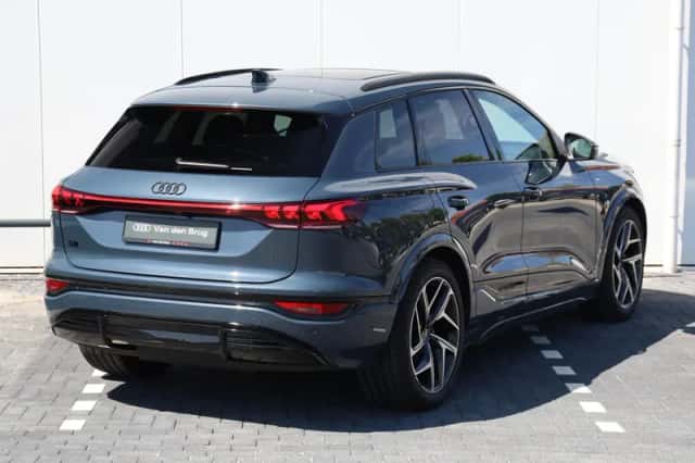 Audi Q6 e-tron (2026) thumbnail 5