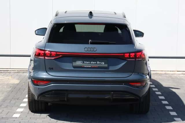 Audi Q6 e-tron (2026) thumbnail 6