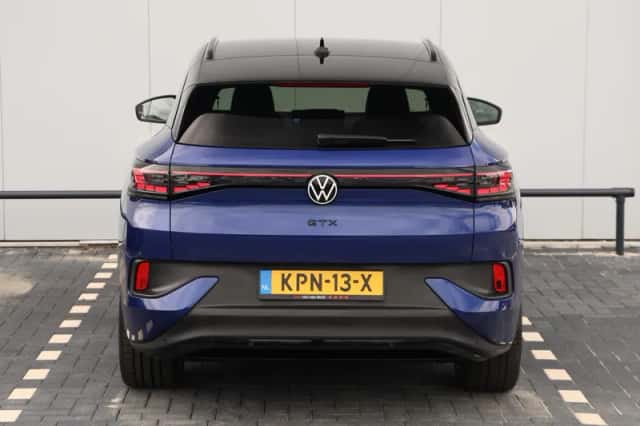 Volkswagen ID.4 (2025) thumbnail 6