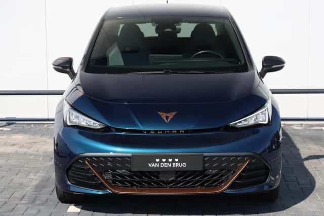 CUPRA Born (2024) thumbnail 4