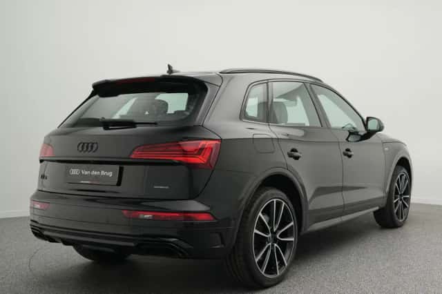 Audi Q5 (2025) thumbnail 2