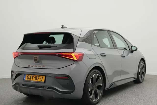 CUPRA Born (2023) thumbnail 1
