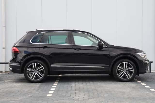 Volkswagen Tiguan (2024) thumbnail 2