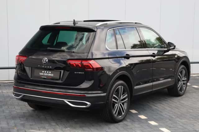 Volkswagen Tiguan (2024) thumbnail 5
