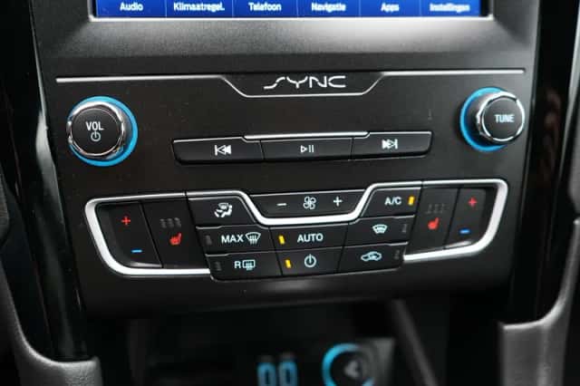 Ford Mondeo (2021) thumbnail 6
