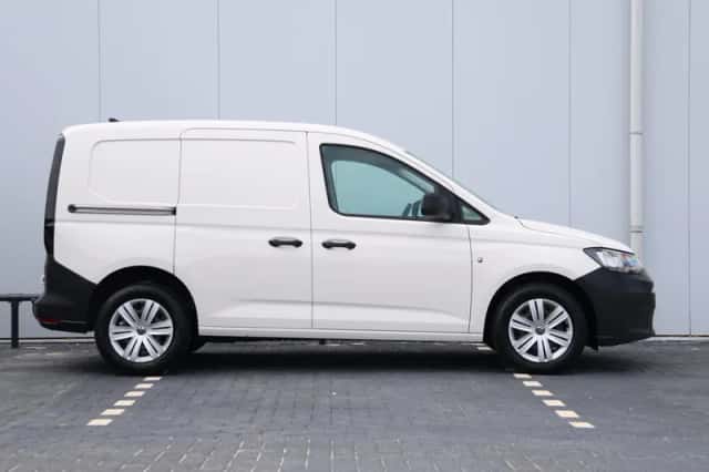 Volkswagen Caddy (2021) thumbnail 2