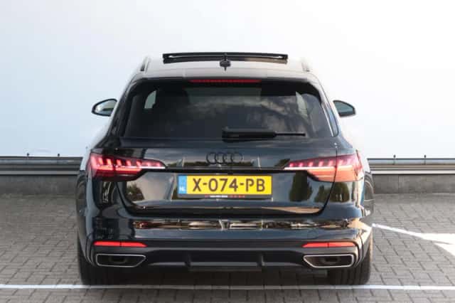 Audi A4 (2023) thumbnail 5