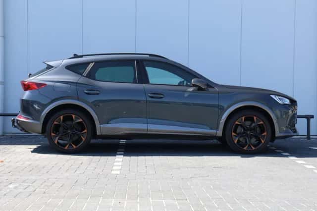 CUPRA Formentor (2022) thumbnail 2