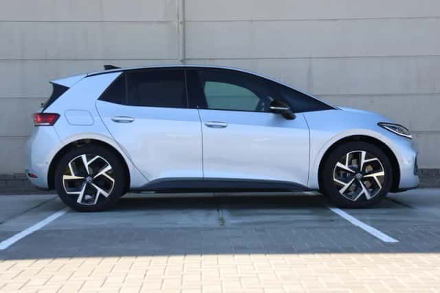Volkswagen ID.3 (2027) thumbnail 2