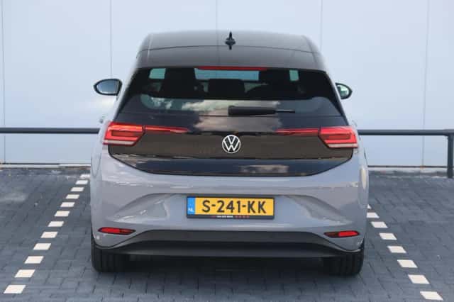 Volkswagen ID.3 (2020) thumbnail 6
