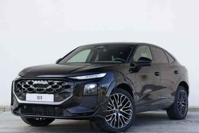 Audi Q3 (2026) thumbnail 1